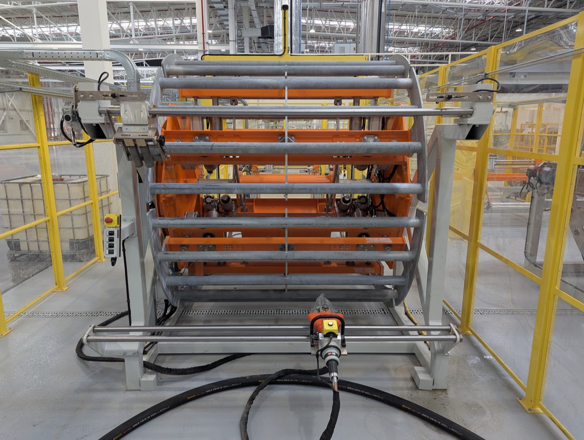 Mandrel blow-out cell