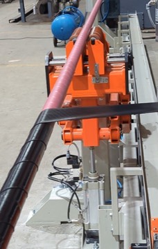 Rotating mandrel lathe — view 5